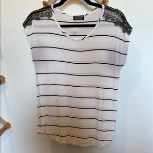 Papermoon Cap Sleeve Boxy T-Shirt in White and Black